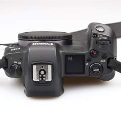 (Myyty) Canon EOS R (SC: 15000) (käytetty)